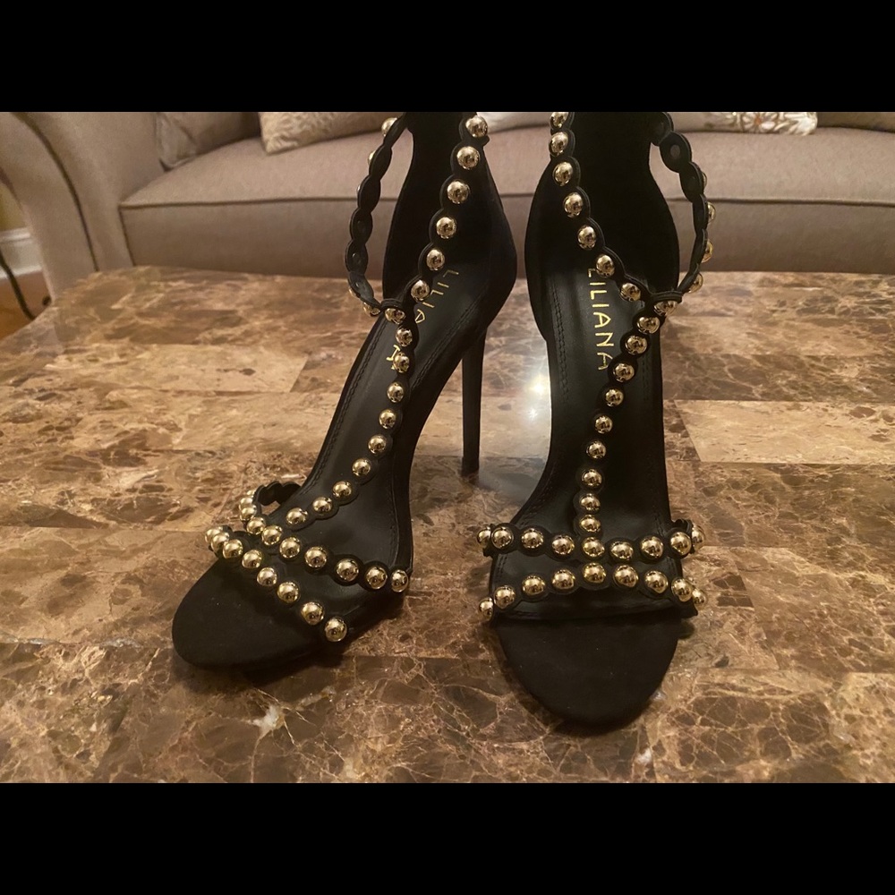 Black Liliana Heels